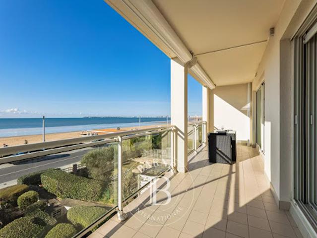Appartement avec terrasse