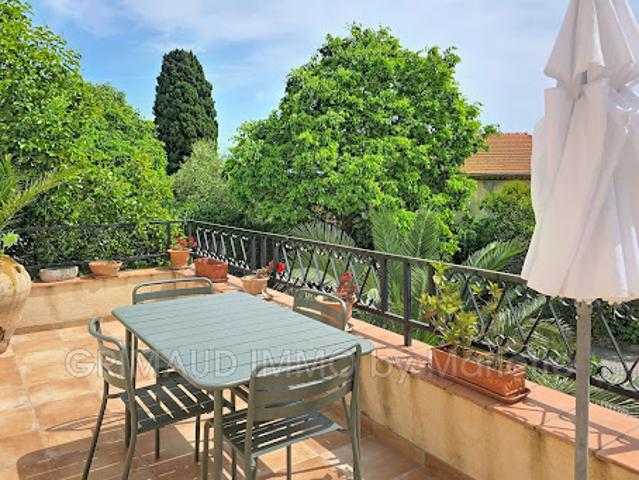 Appartement avec terrasse