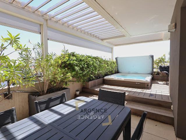 Appartement avec terrasse