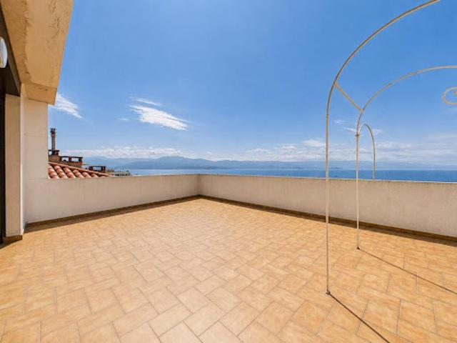 Appartement avec terrasse