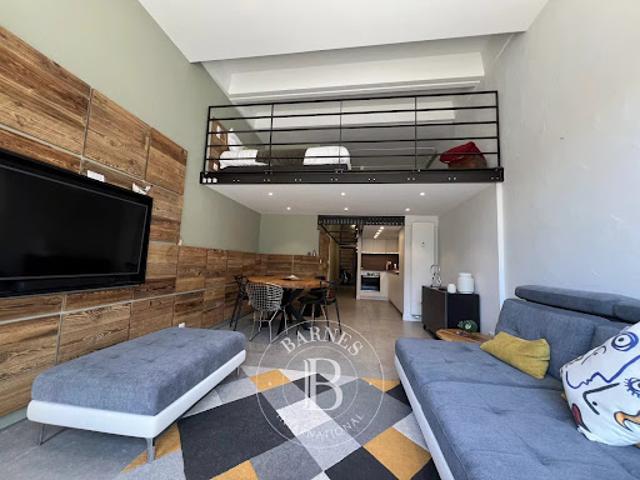Appartement contemporain avec terrasse