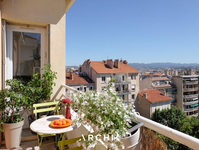 Appartement avec terrasse