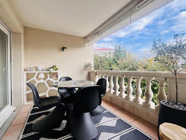Appartement avec Terrasse