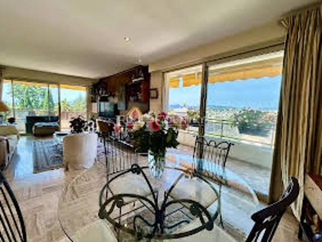 Appartement avec terrasse