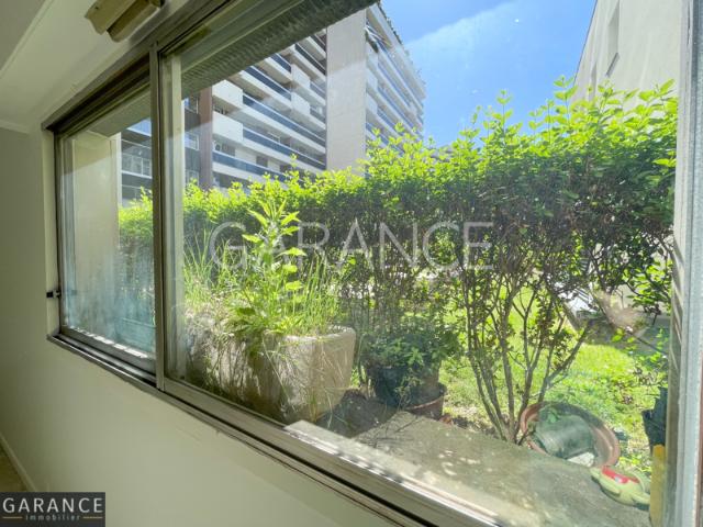 Appartement avec travaux 4 pièces, 2 ou 3 chambres à Paris