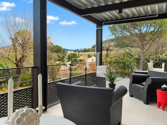 Appartement avec vue panoramique proche centre ville Vaison La Romaine