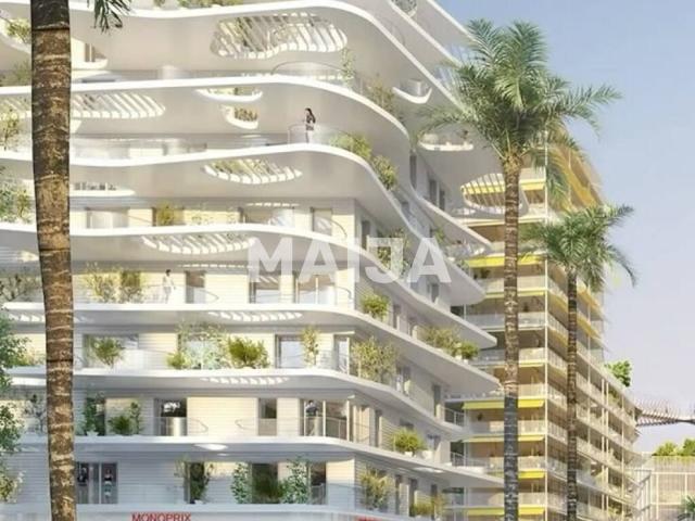 Appartement avec vue sur la mer, la montagne et la ville