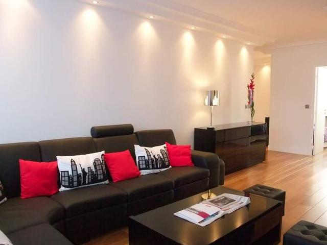 Appartement avec 2 chambres dans le 16ème arrondissement de Paris, 75015: 73 m² — #4414