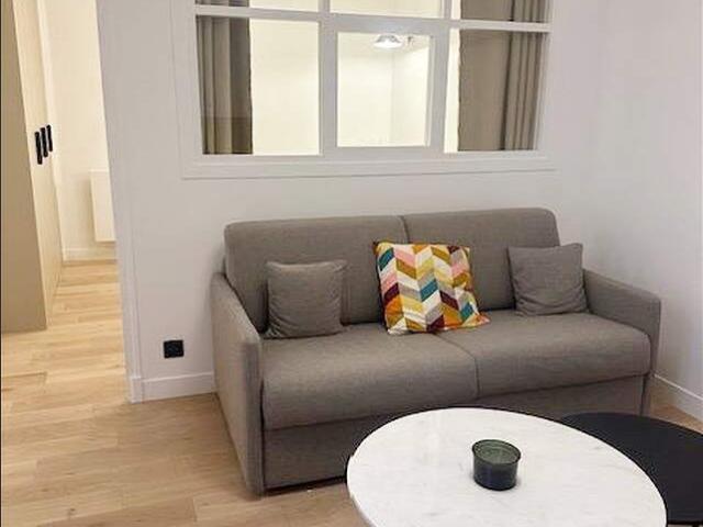 Appartement avec 2 chambres dans le 16ème arrondissement de Paris, 75016: 55 m² — #5218