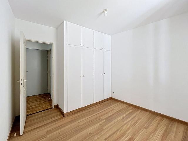 Appartement Avignon T3 53 m2, 2 chambres dans une résidence fermée avec jardin et parking vélo