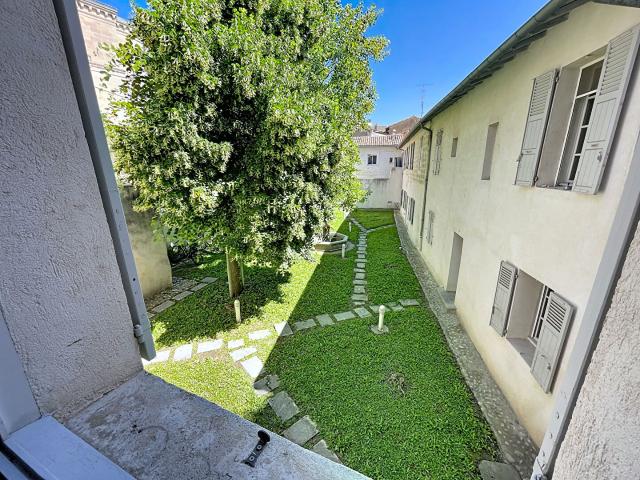 Appartement Avignon T3 53 m2, 2 chambres dans une résidence fermée avec jardin et parking vélo