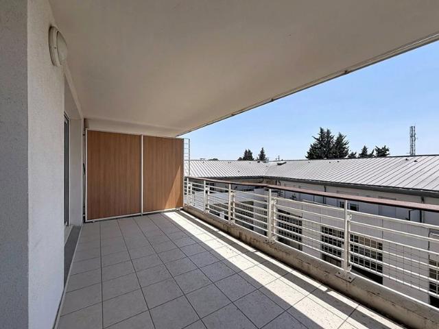 Appartement Avignon 3 pièce s 64.08 m2