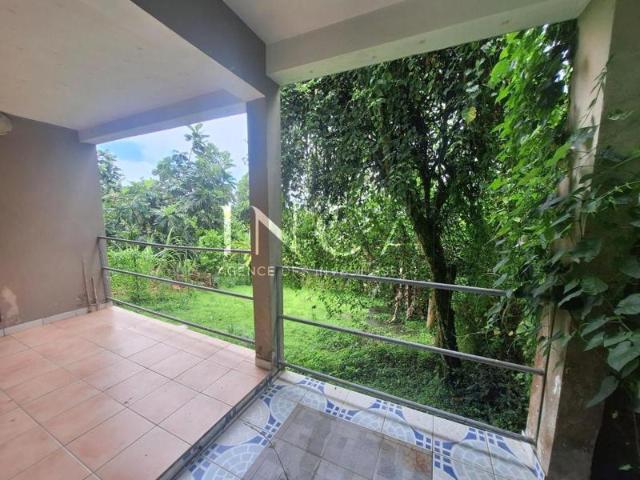 Appartement Bas de villa avec terrasse et jardin