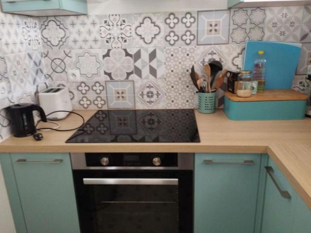 APPARTEMENT BAS DE VILLA de 4 pièces 70 m² en location aux ANSES D ARLETS
