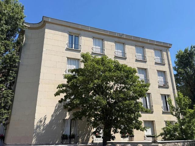 Appartement Bois Colombes 3 pièce s 75 m2