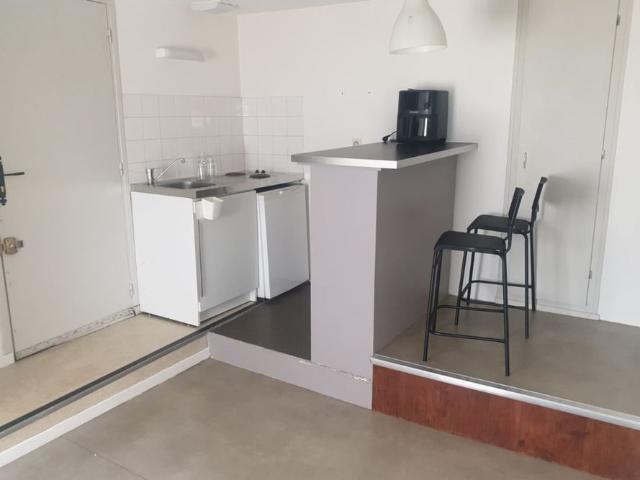 APPARTEMENT BORDEAUX CENTRE MEUBLÉ DISPONIBLE DE SUITE 520 E