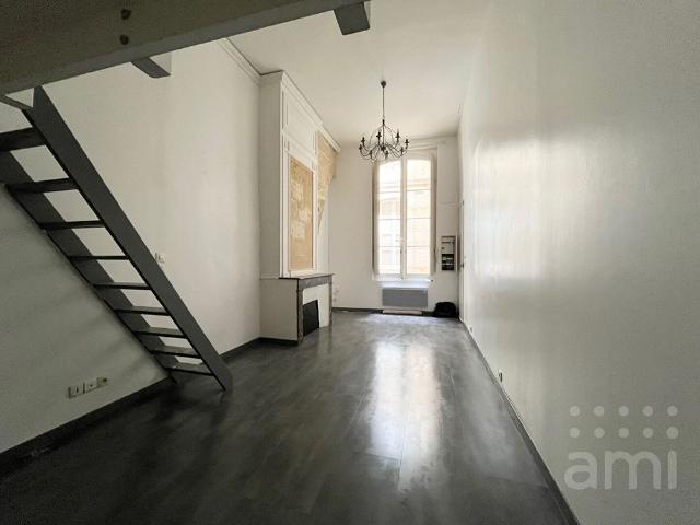 Appartement BORDEAUX CENTRE RUE NEUVE