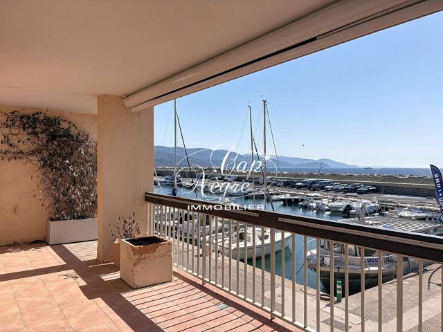 Appartement Bormes les 4 pièce s 92 m2 92m² Bormes les Mimosas