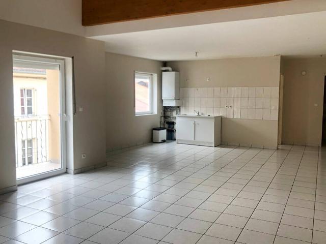 Appartement Boulay 5 pièces 104.45 m2 avec balcon