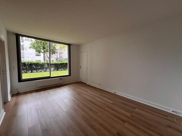 APPARTEMENT BOULOGNE BILLANCOURT 1 pièce 3041 m2