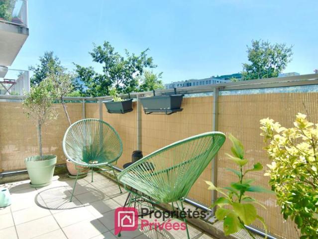 Appartement Boulogne Billancourt 3 pièce s 65.70 m2 orienté sud avec balcons et vue dégagée sur Parc de Billancourt