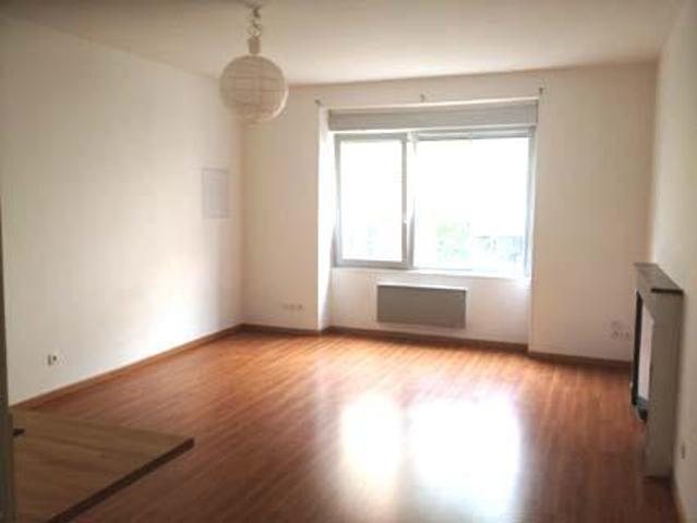 APPARTEMENT BOURGOIN JALLIEU 1 pièce s 32 m2