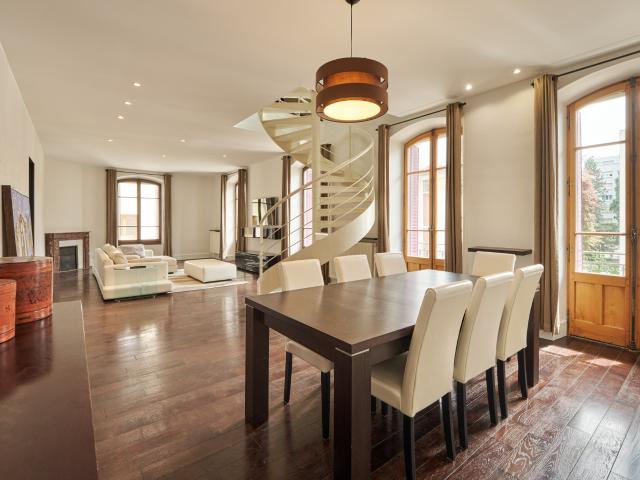 Appartement bourgeois aux portes du centre ville