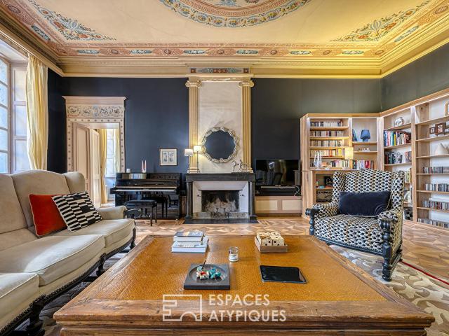 Appartement bourgeois au centre historique avec garage