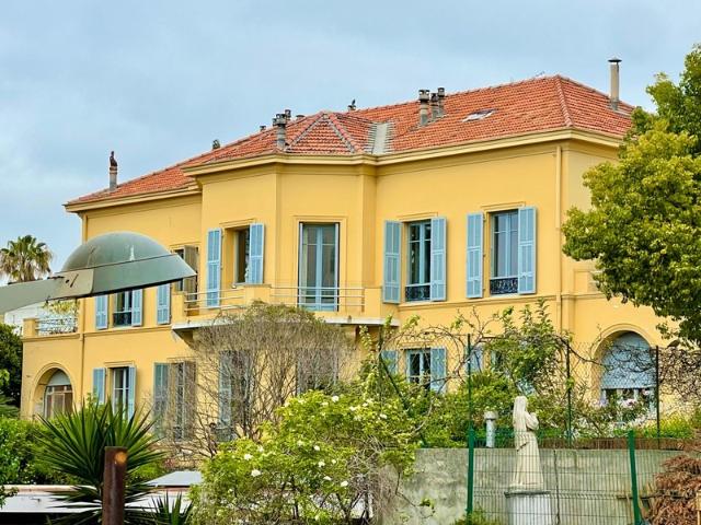 Appartement Bourgeois au calme