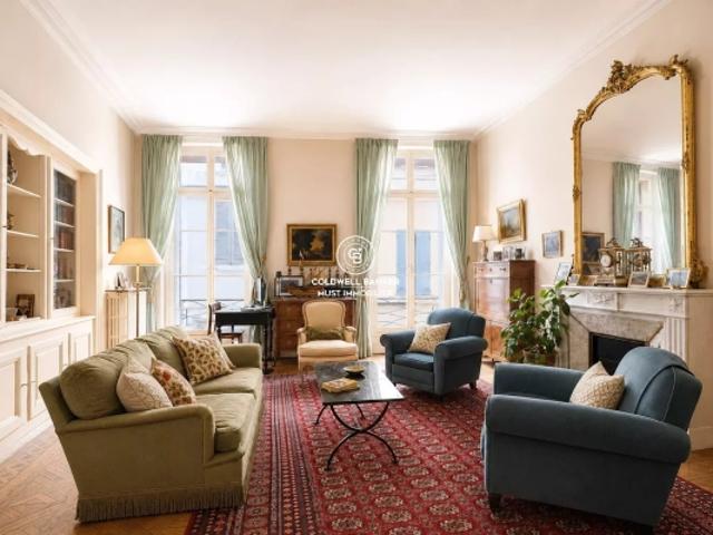 Appartement bourgeois d'exception – Une adresse prestigieuse au cœur de Perpignan