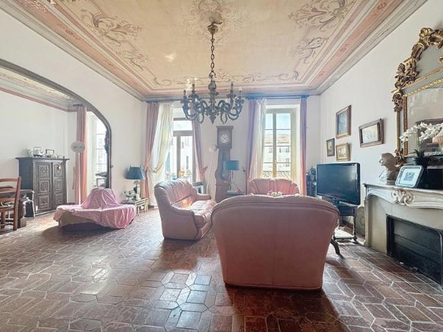 Appartement Bourgeois de 6 pièces Nice Carré d'Or