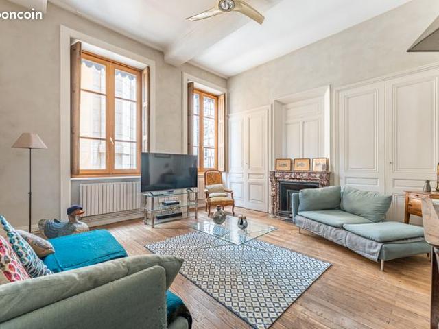 Appartement bourgeois sans vis à vis