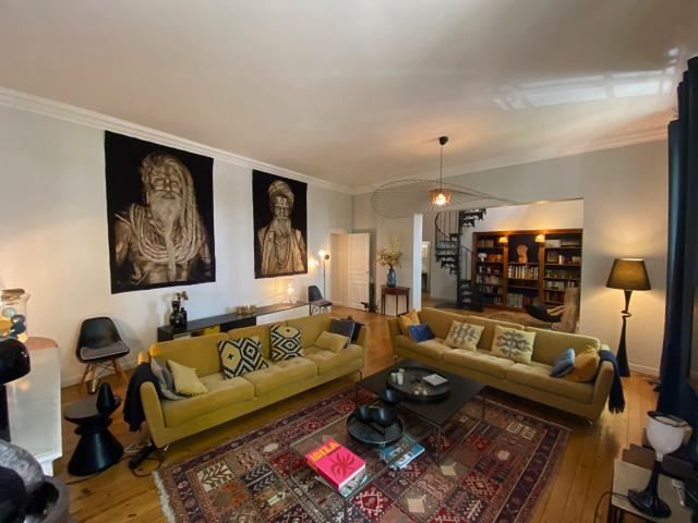 Appartement Bourgeois transformé en Duplex, 8 pièces, avec Roof Top Toit terrasse