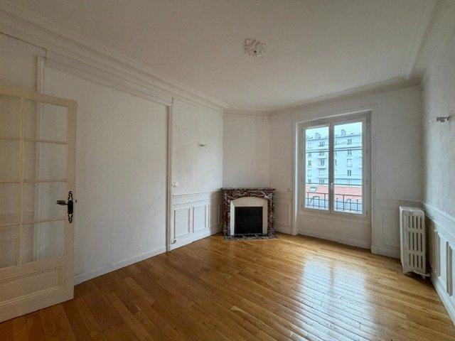 Appartement bourgeois – Vue dégagée – proximité Centre ville de Saint Étienne