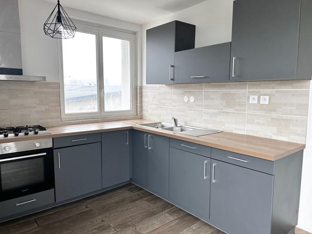 Appartement Bourges 5 pièce s 95 m2