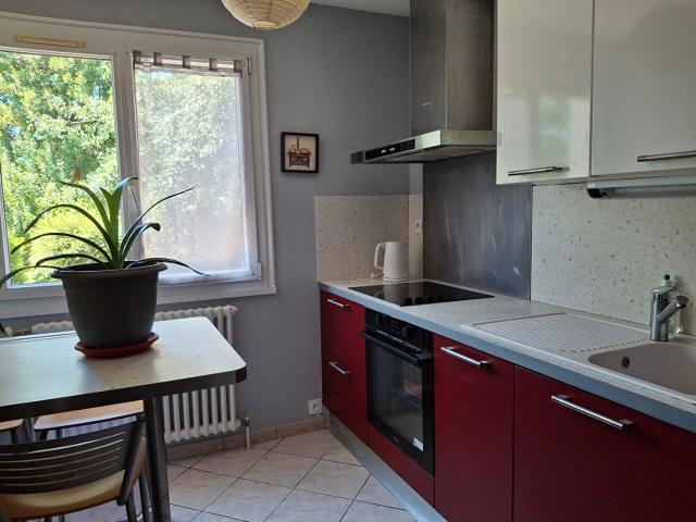 Appartement Bruz 4 pièce s