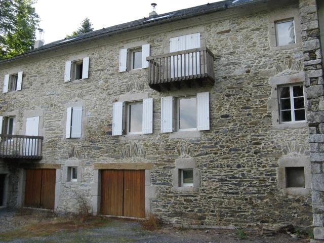 Appartement, Cambounès for rent at Cambounès