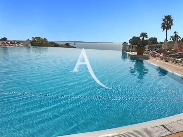 Appartement Cannes 2 pièces 26.72 m² Rez de jardin Vue mer Vue mer Croix des Gardes Piscine Tennis Jardins