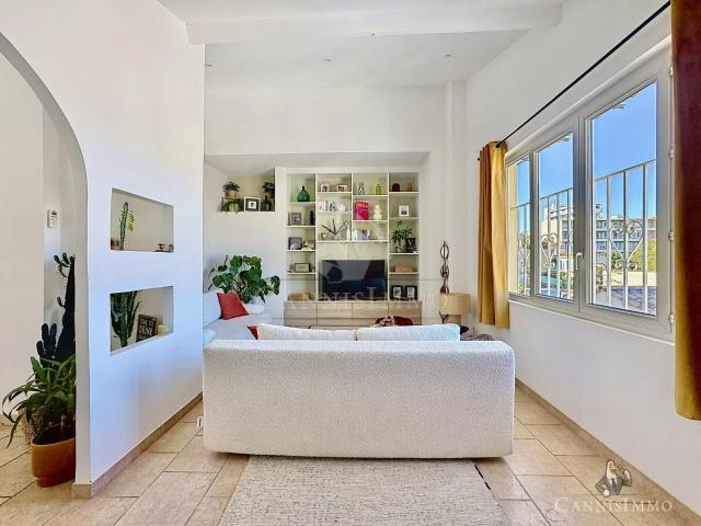 Appartement Cannes Haut Suquet 109m² Cannes