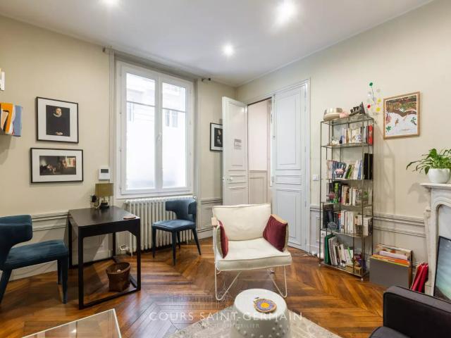 Appartement / Cabinet – Rez de chaussée sur impasse Paris 16