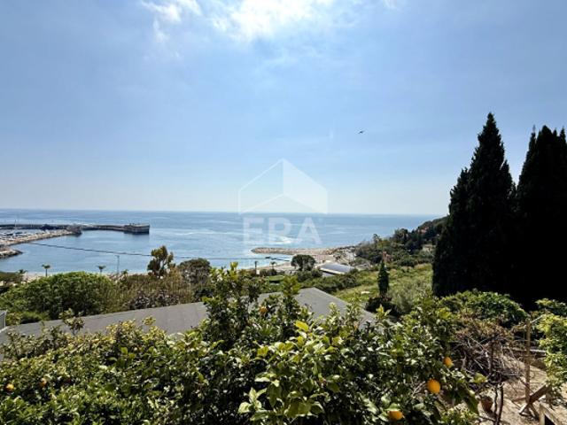 Appartement Cap D Ail 3 pièce s 57 m2 vue panoramique mer terrasse de 38 m2