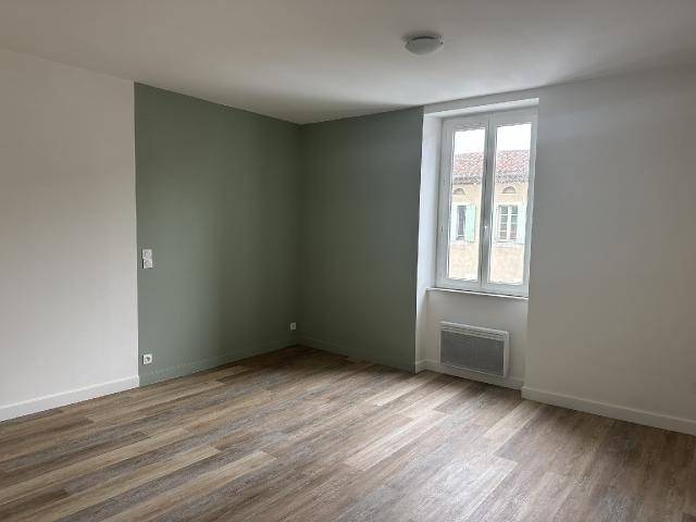 APPARTEMENT CARMAUX 360€