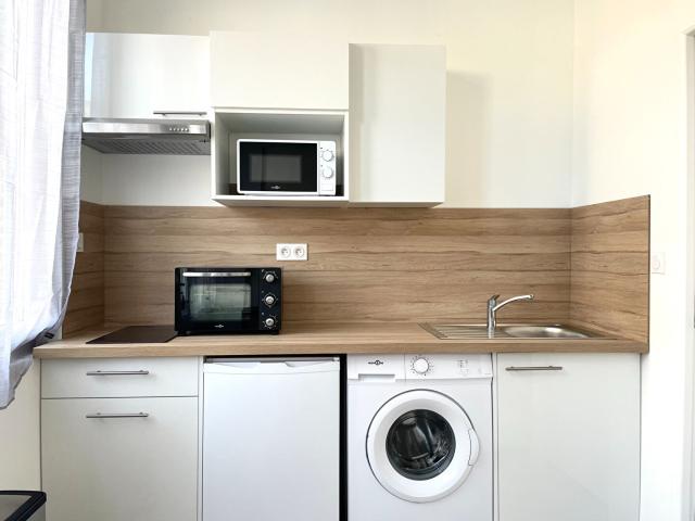 Appartement Caudebec Les Elbeuf MEUBLE Réf: LOKI RDC D