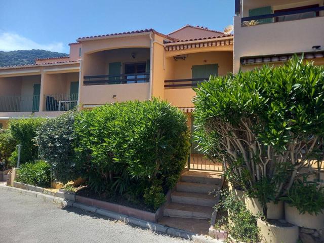 Appartement Cavalaire Sur Mer 1 pièce s 21 m2 + Parking
