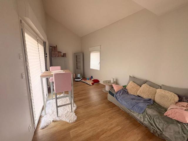 Appartement centre de Roche la Molière T3 avec garage