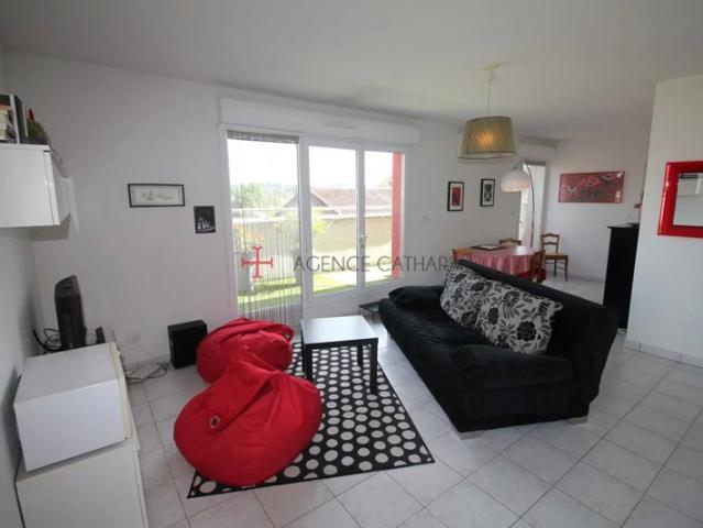 Appartement Centre Type 2 3ème et dernier étage avec Ascense