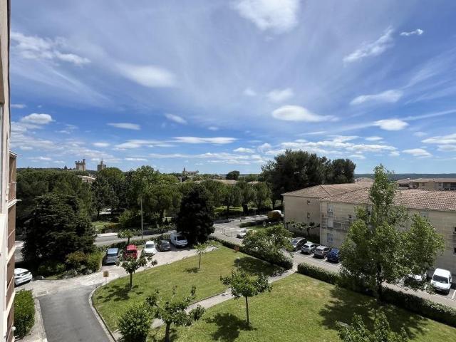 Appartement Centre Uzes 66m² Uzès