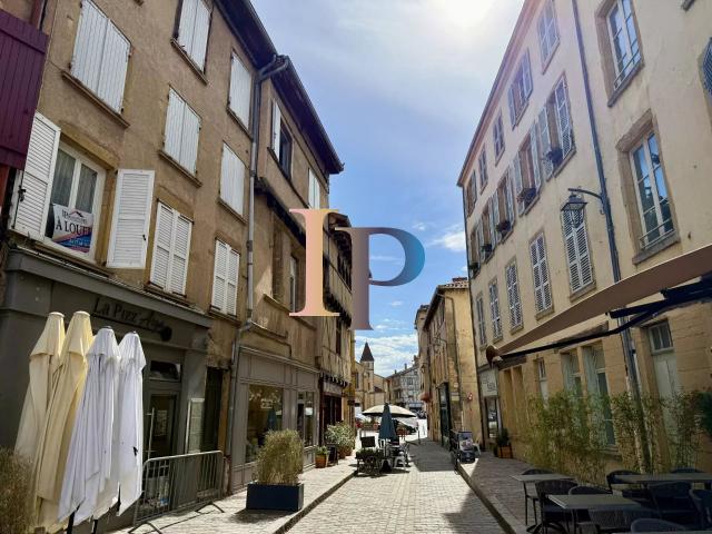 APPARTEMENT CENTRE VILLE