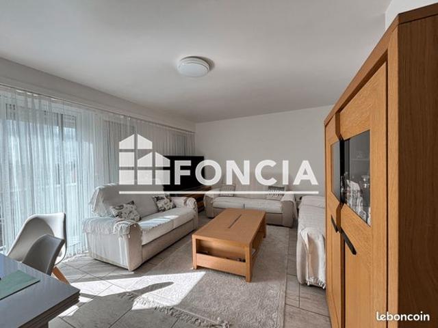 Appartement cholet 4 pieces avec parking