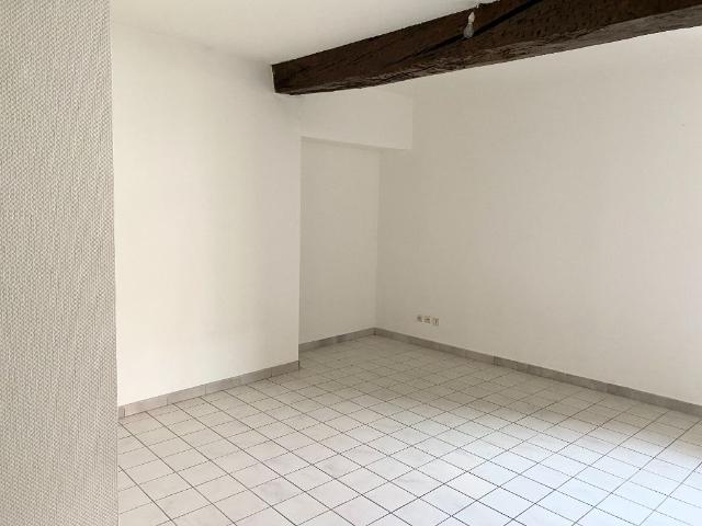 Appartement Chaumont 1 pièce s